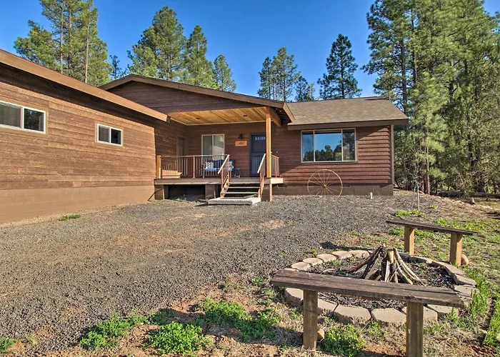 1 Mi To Rainbow Lake: Newly Built & Woodsy Retreat Pinetop-Lakeside